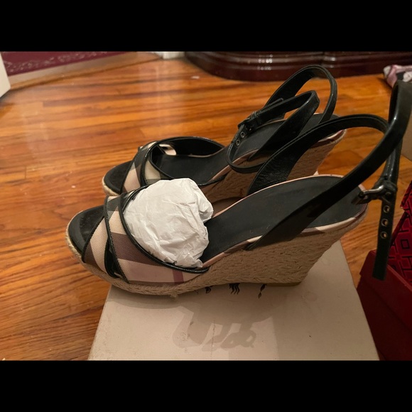 Burberry Wedges - Picture 5 of 6